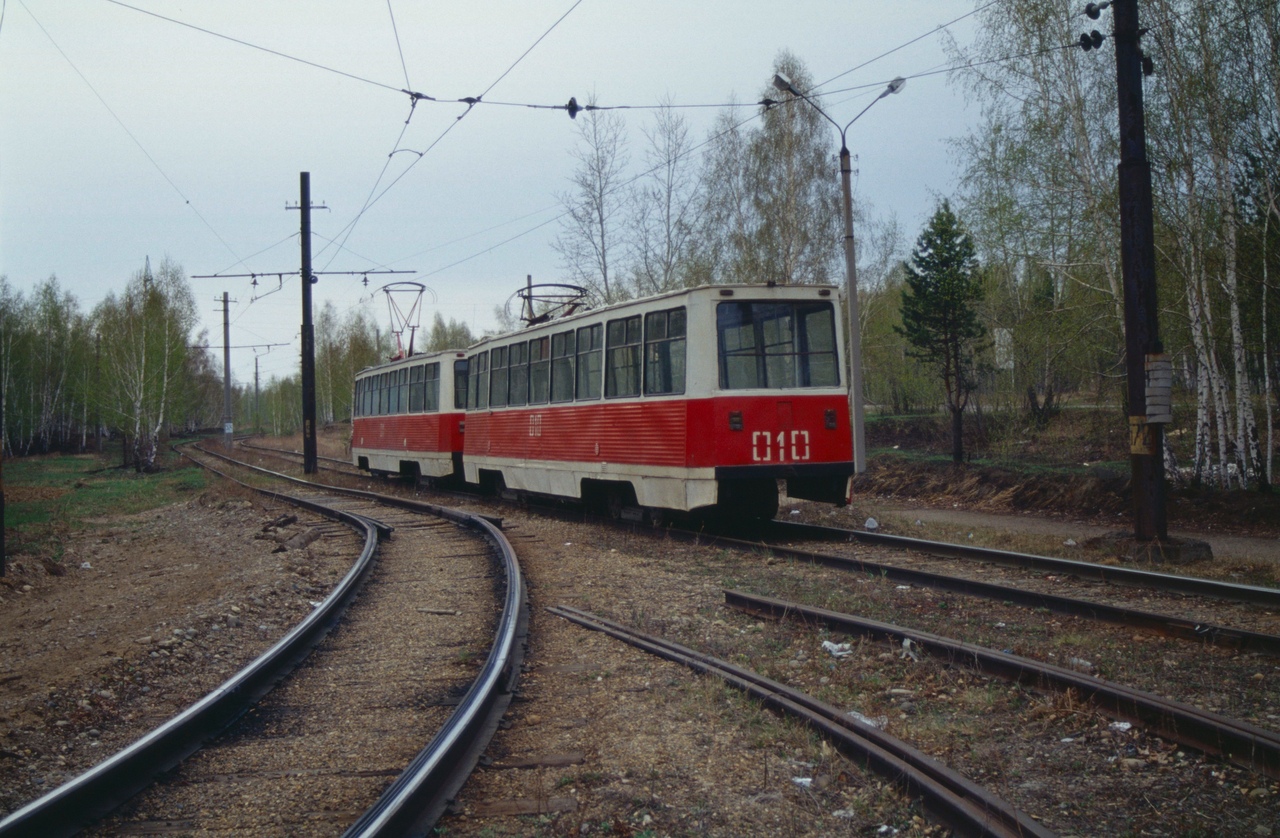 Usolye-Sibirskoye, 71-605 (KTM-5M3) Br. 011; Usolye-Sibirskoye, 71-605 (KTM-5M3) Br. 010; Usolye-Sibirskoye — Closed line to ChPhP; Usolye-Sibirskoye — Tramway Lines and Infrastructure