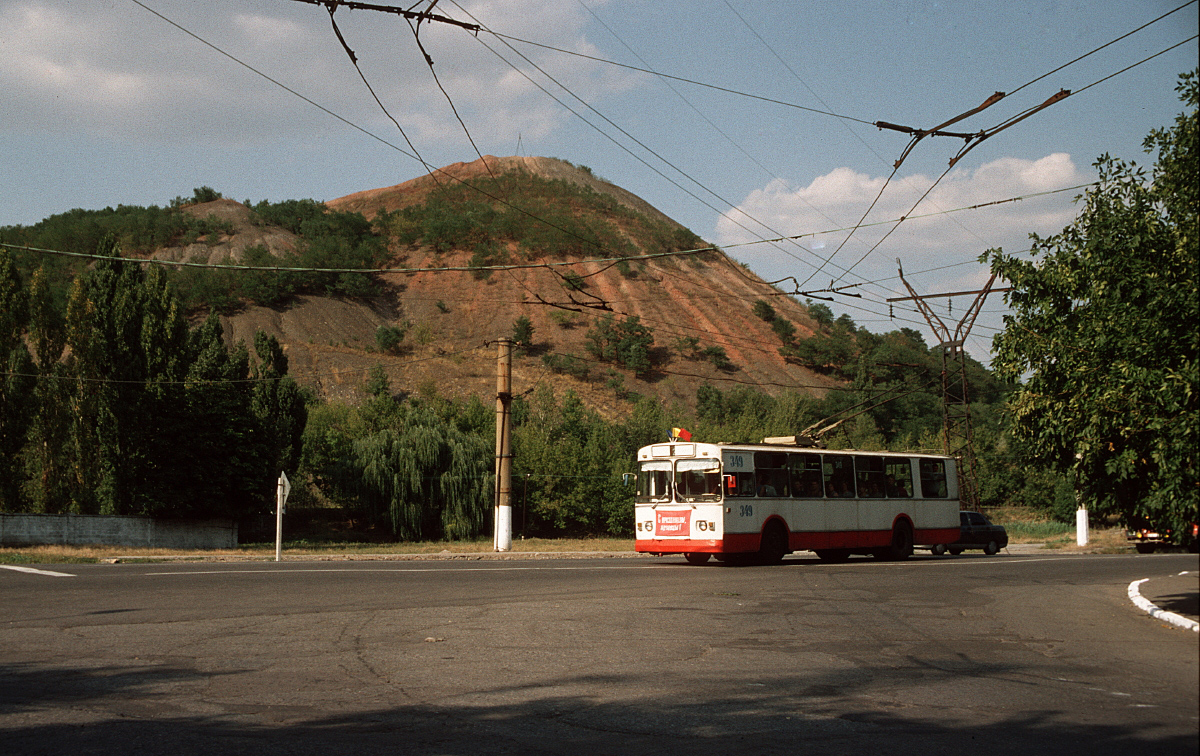 Alčevsk, ZiU-682V-012 [V0A] č. 349; Alčevsk — Old photos: Shots by foreign photographers; Alčevsk — Trolleybus line “Alchevsk — Perevalsk” (1960–2008)
