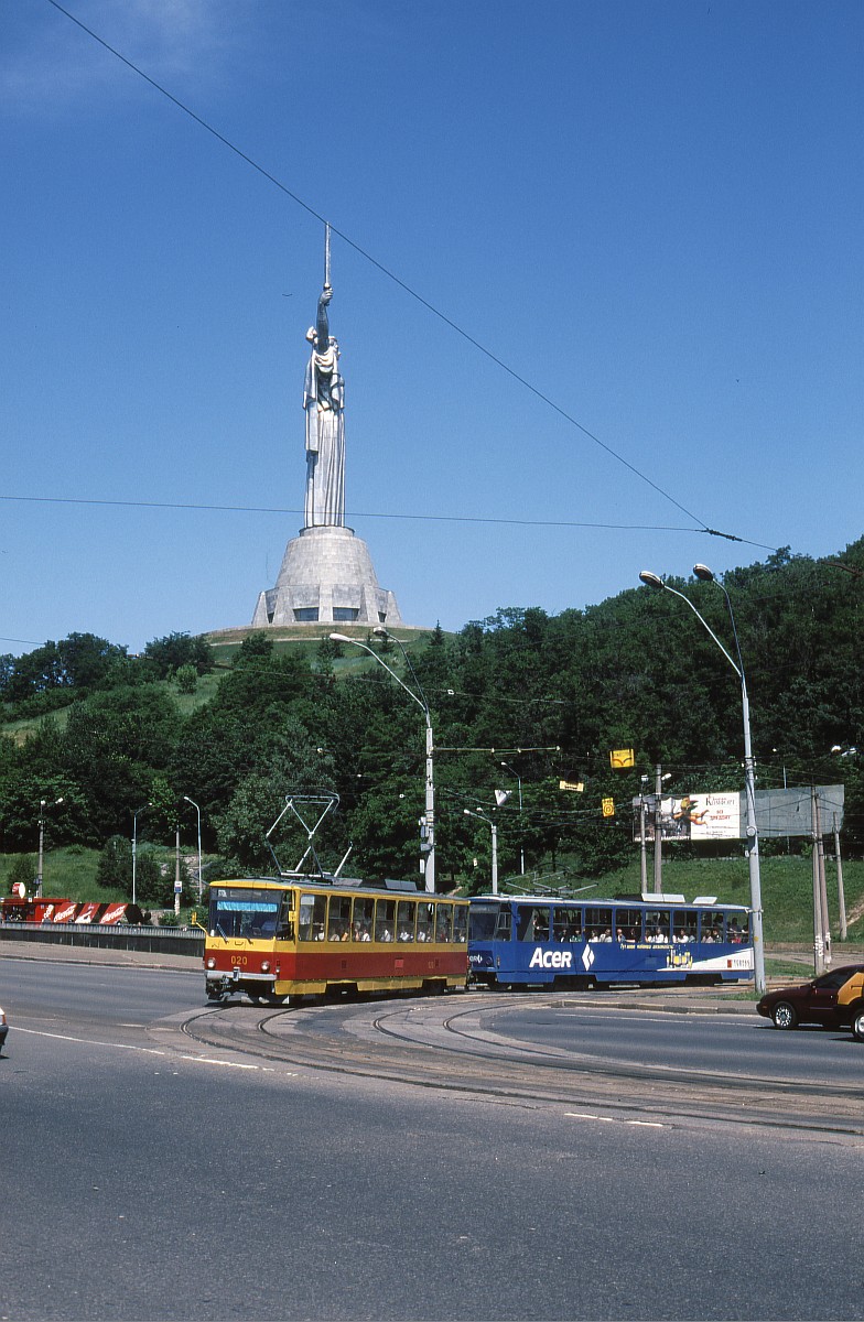 Киев, Tatra T6B5SU № 020; Киев, Tatra T6B5SU № 072; Киев — Исторические фотографии; Киев — Трамвайные линии: Закрытые линии