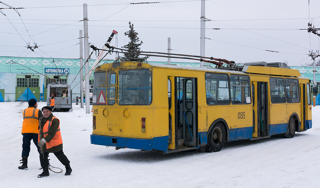 Ufa, BTZ-5276-01 č. 1095 Ufa, BTZ-5276-01 č. 1095