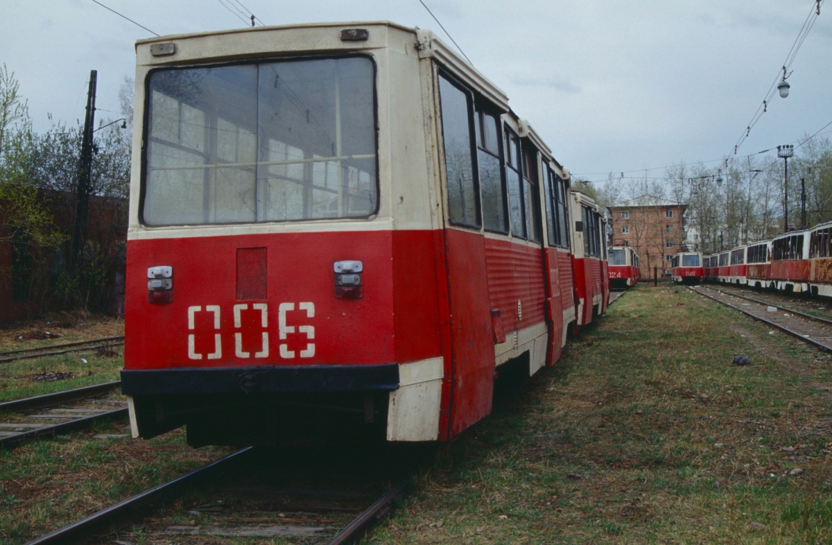 Усолье-Сибирское, 71-605 (КТМ-5М3) № 006