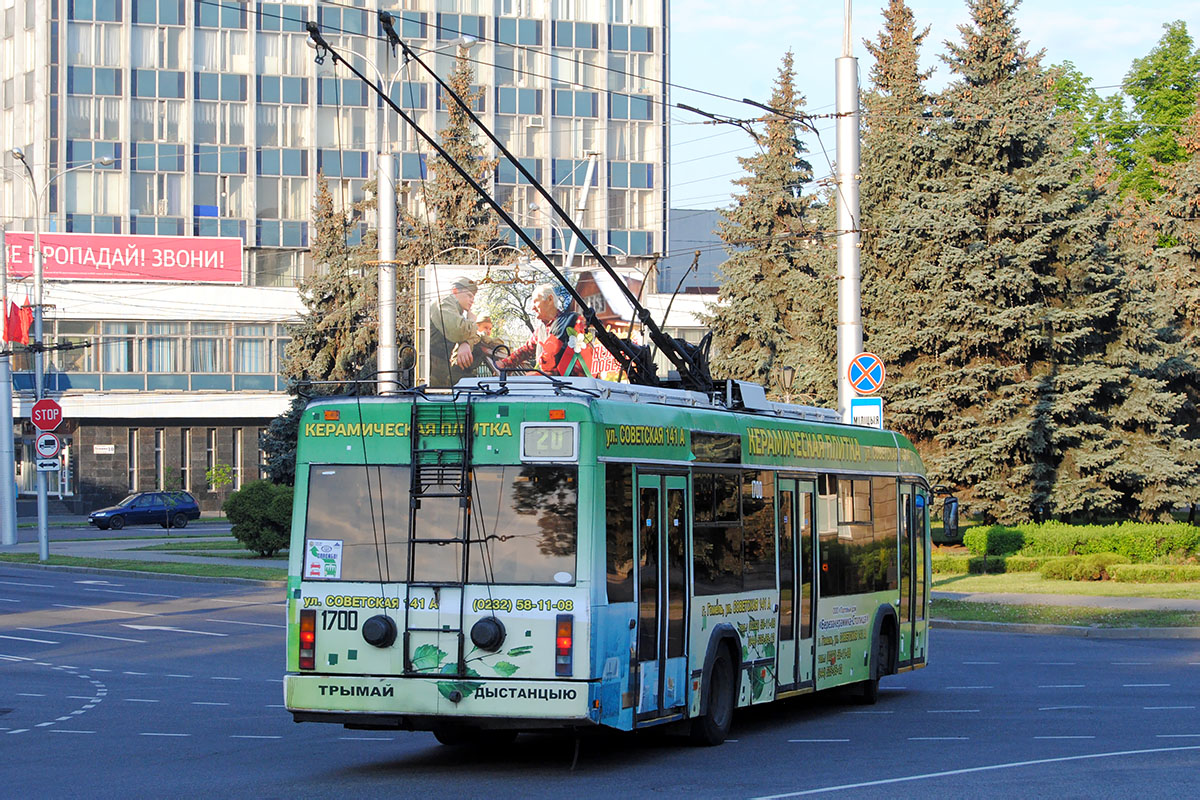 Гомель, БКМ 32102 № 1700