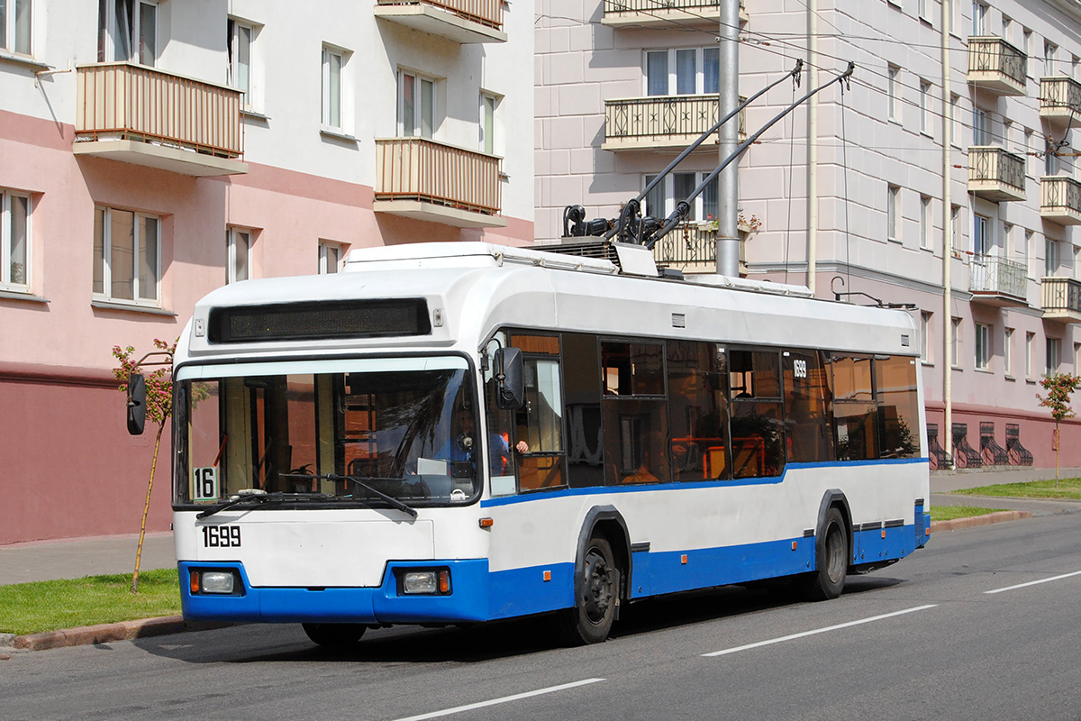 Гомель, БКМ 32102 № 1699