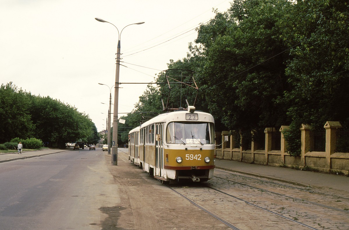 Москва, Tatra T3SU № 5942