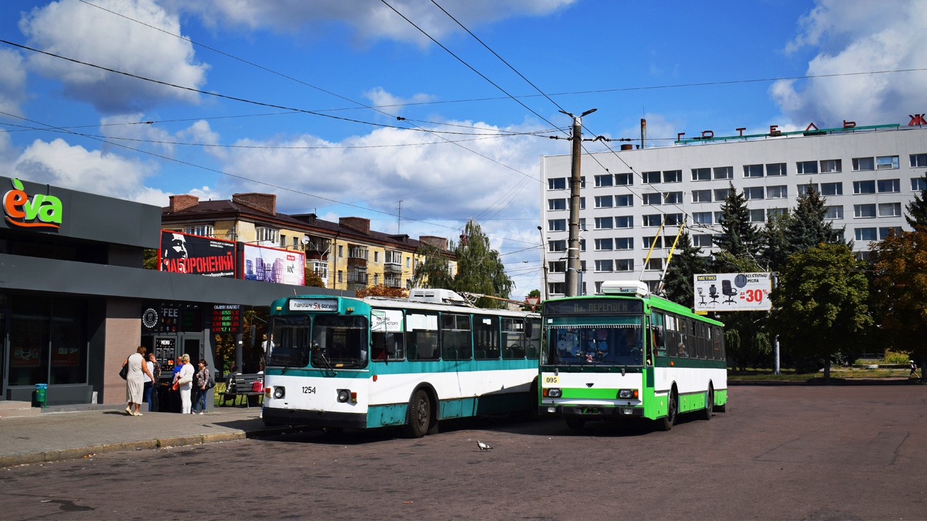 Житомир, ЗиУ-682В10 № 1254; Житомир, Škoda 14TrM № 095