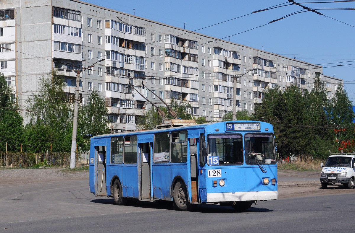 Omsk, ZiU-682G [G00] Br. 128