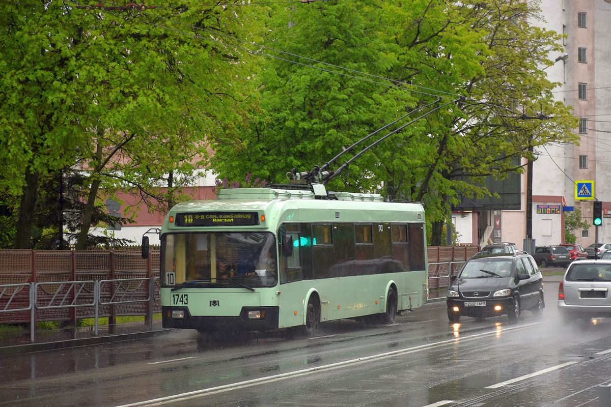 Гомель, БКМ 32102 № 1743