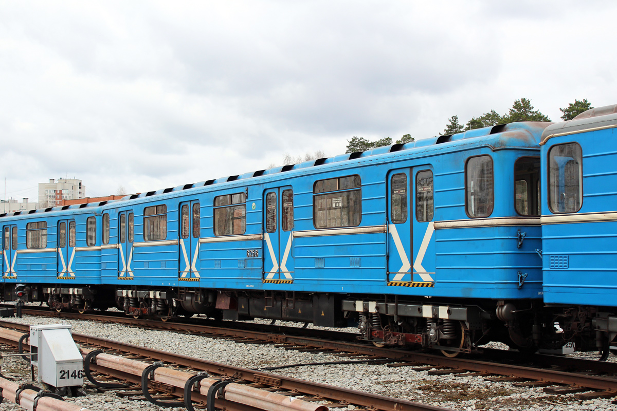 Jekatěrinburg, 81-714.5 (LVZ/VM) č. 8258