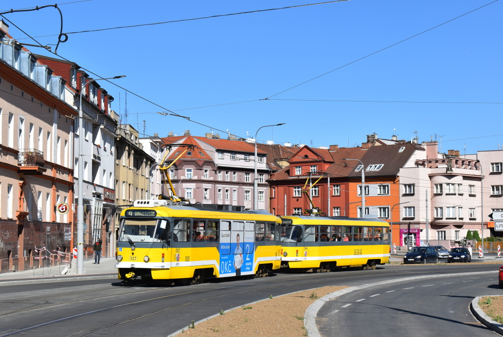 Пльзень, Tatra T3R.PLF № 327; Пльзень, Tatra T3R.P № 268