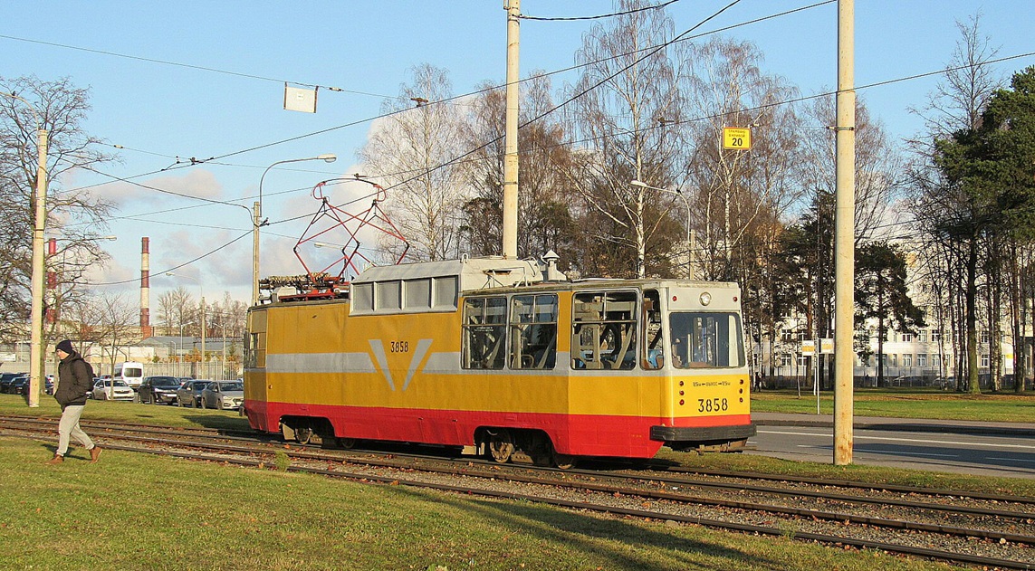 Санкт-Петербург, ЛМ-68М № С-3858