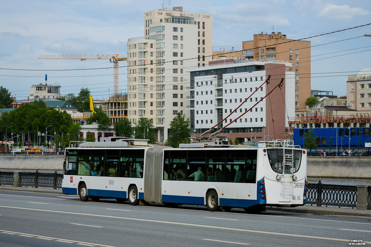 Москва, ВМЗ-62151 «Премьер» № 3681