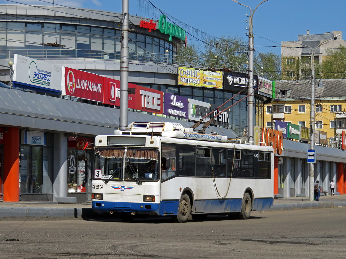 Киров, БТЗ-52764Р № 452