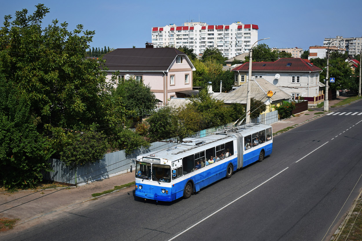 車卡夕, ZiU-683B [B00] # 2003