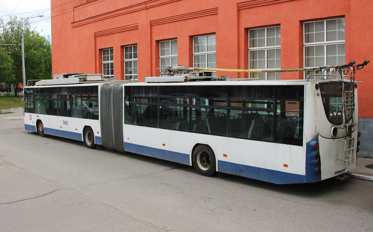 Москва, ВМЗ-62151 «Премьер» № 3681