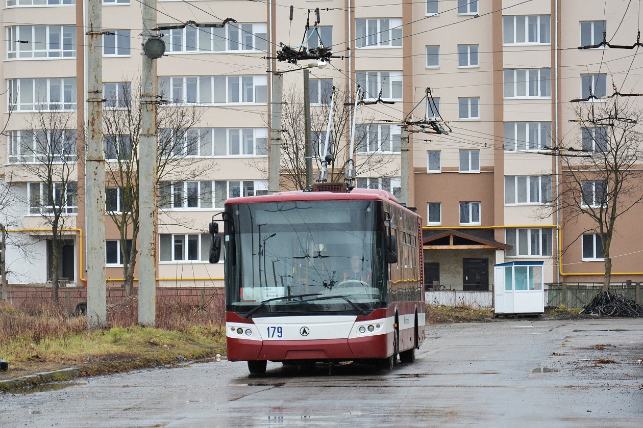 Ивано-Франковск, ЛАЗ E183D1 № 179