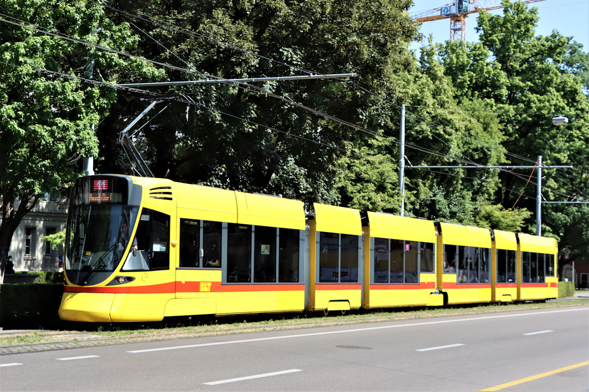 Базель, Stadler Tango ER Be 6/10 № 181