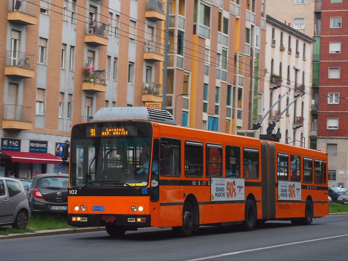 Milan, Socimi 8843 Br. 102