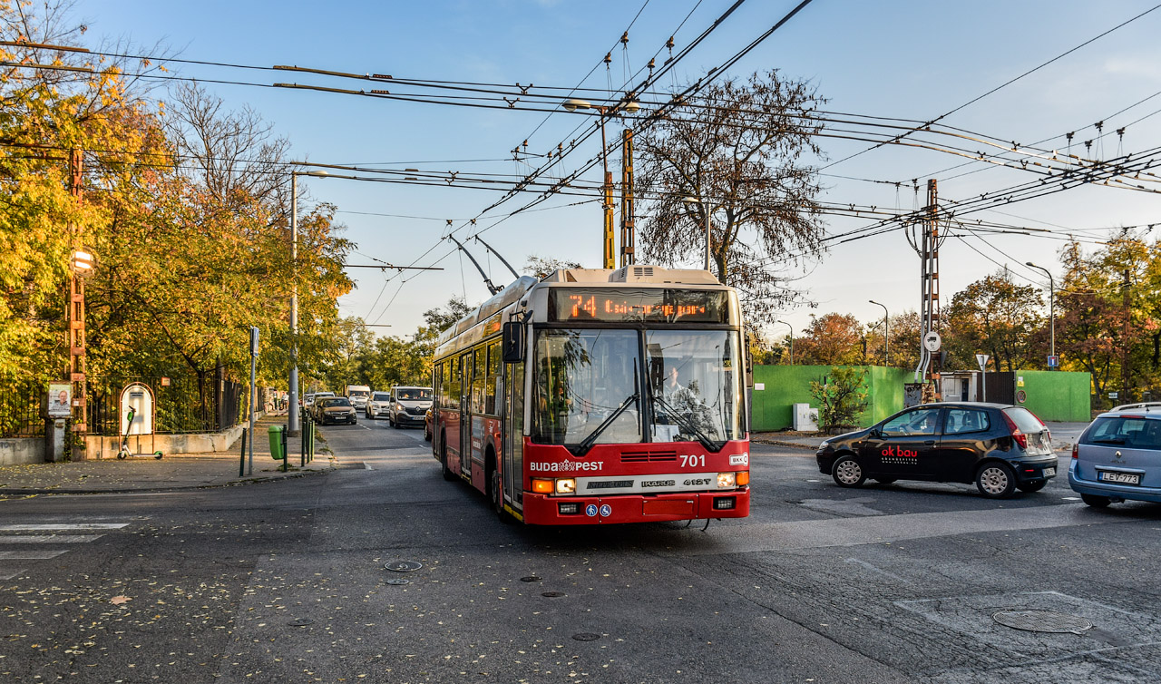 Budapest, Ikarus 412.81 Nr. 701