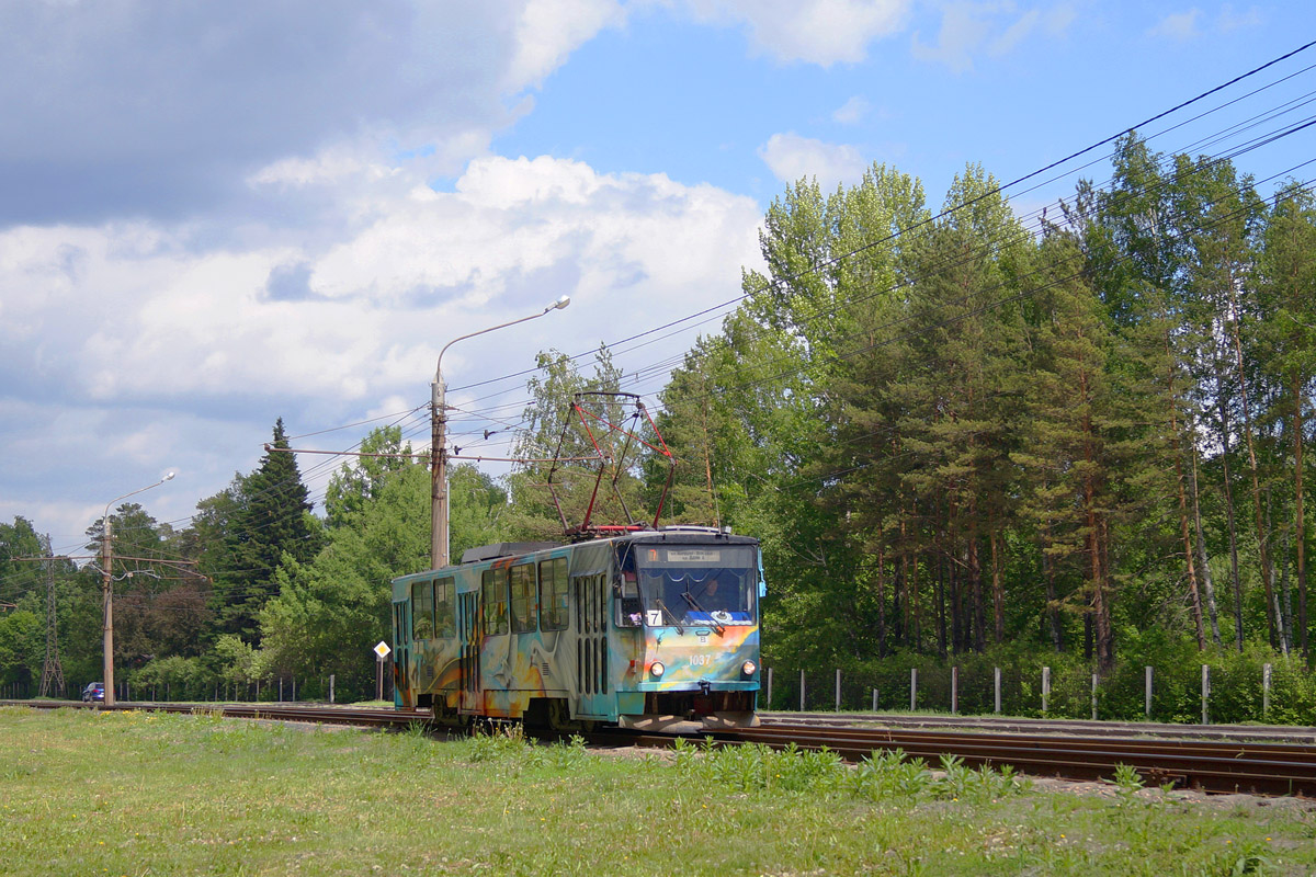 Барнаул, Tatra T6B5SU № 1037; Барнаул — 75 лет Великой Победы!