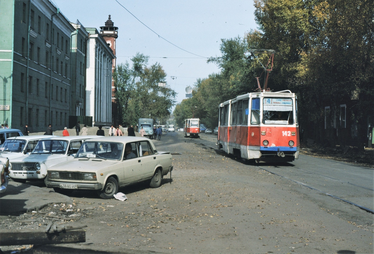 Irkutsk, 71-605 (KTM-5M3) č. 142; Irkutsk, 71-605 (KTM-5M3) č. 138; Irkutsk — Historical photos