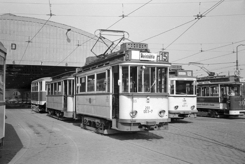 Dresden, Dresden 2-axle motor car č. 201 003-7; Dresden — Old photos (tram)