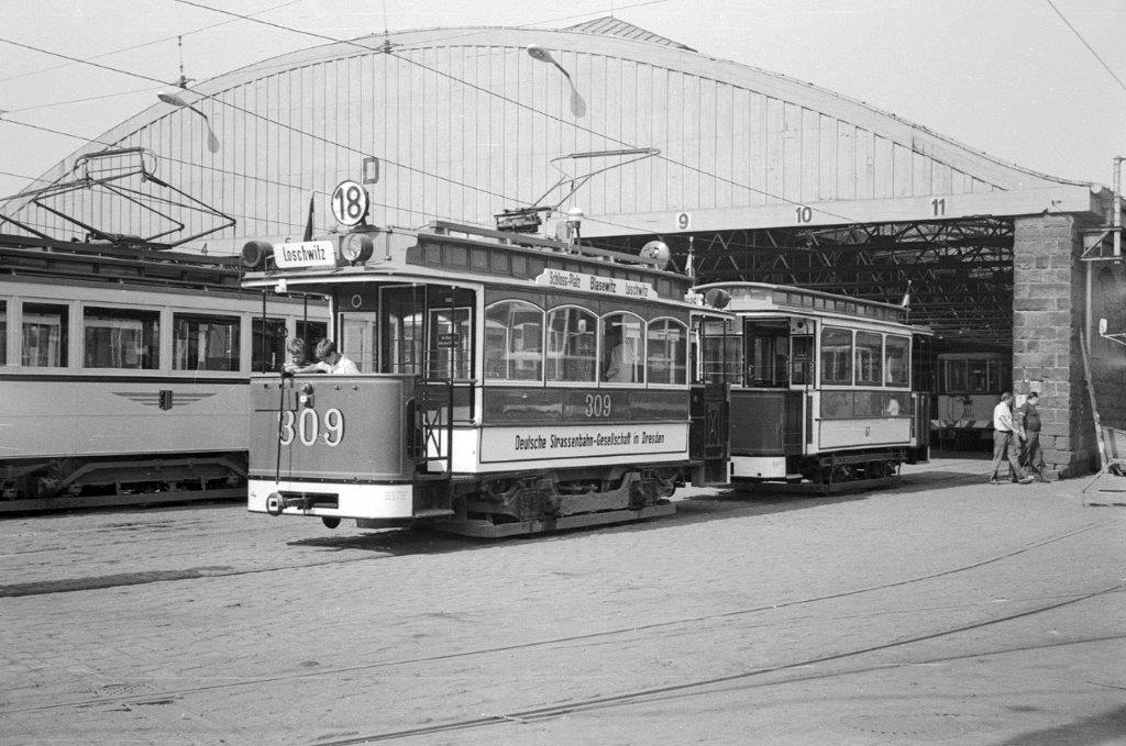 Dresden, Berolina 2-axle motor car č. 309; Dresden — Old photos (tram)