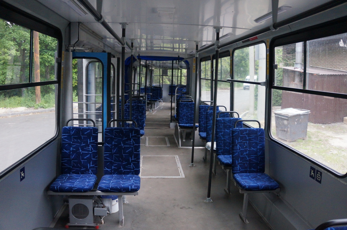 Днепр, ЮМЗ Т1 № 2083