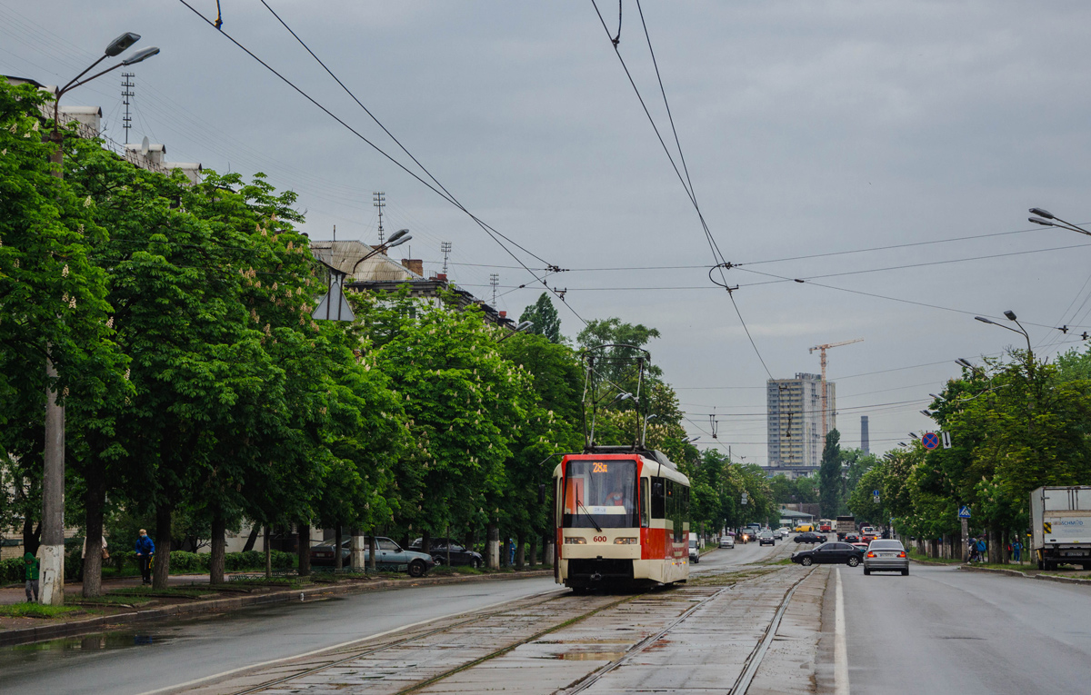 Киев, T3UA-3 «Каштан» № 600