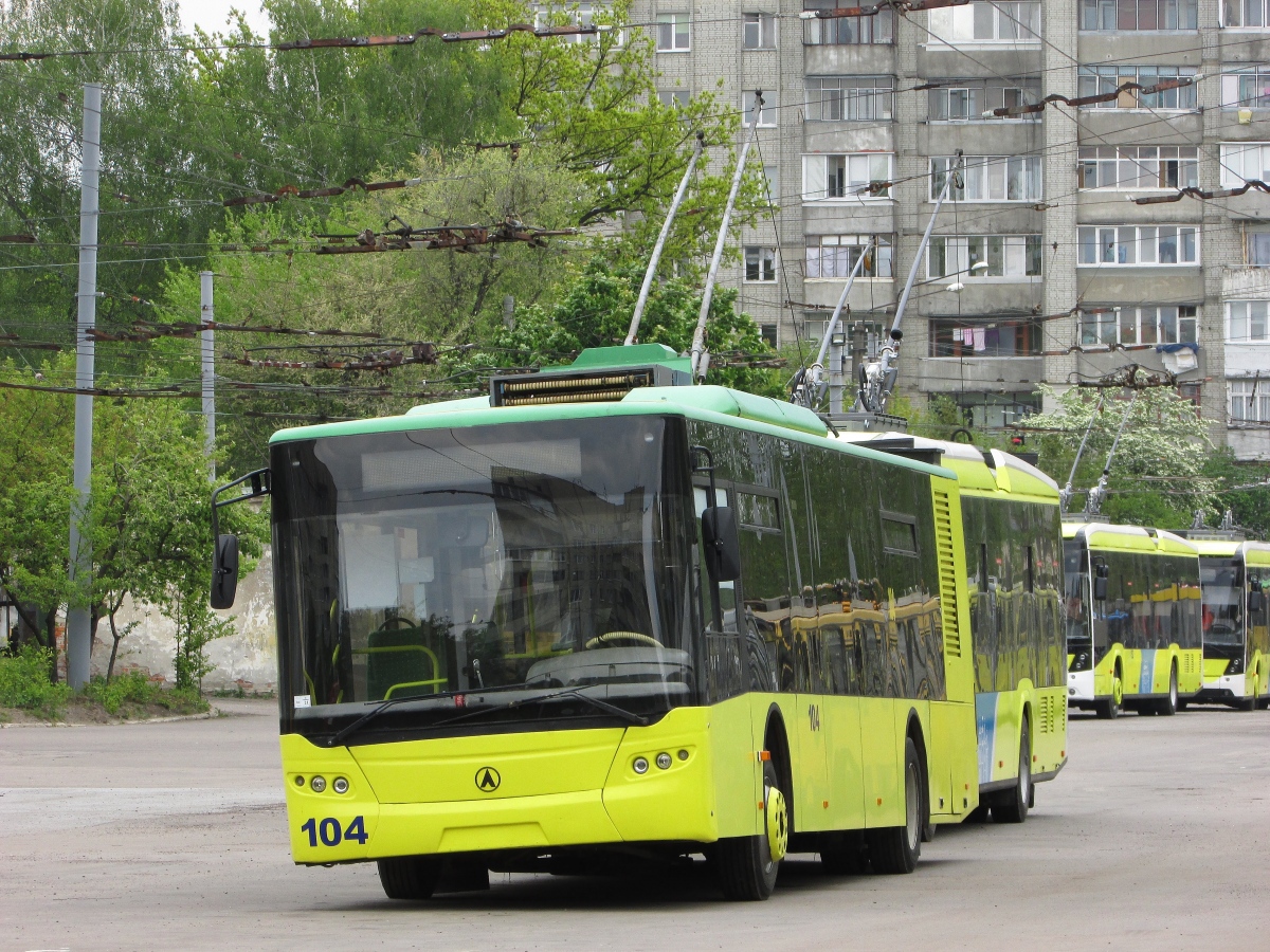Львов, ЛАЗ E183D1 № 104