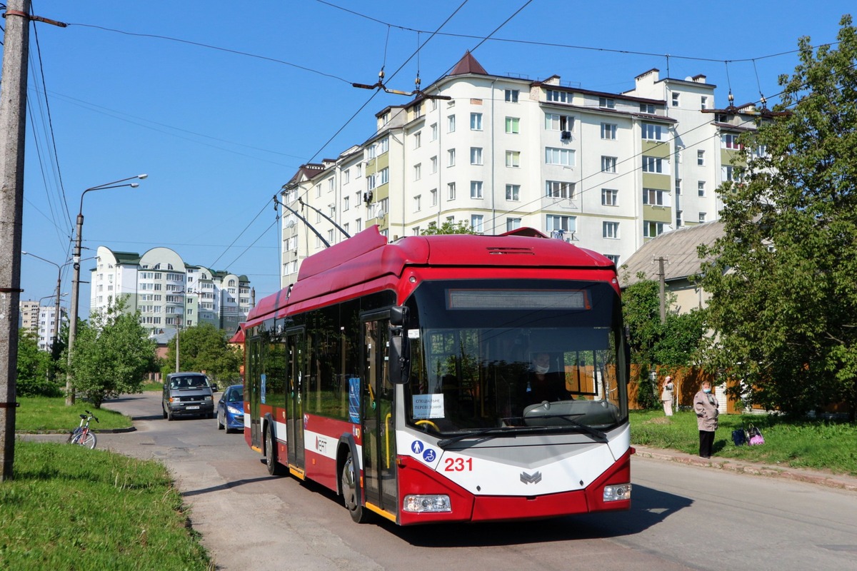 Ивано-Франковск, БКМ 321 № 231