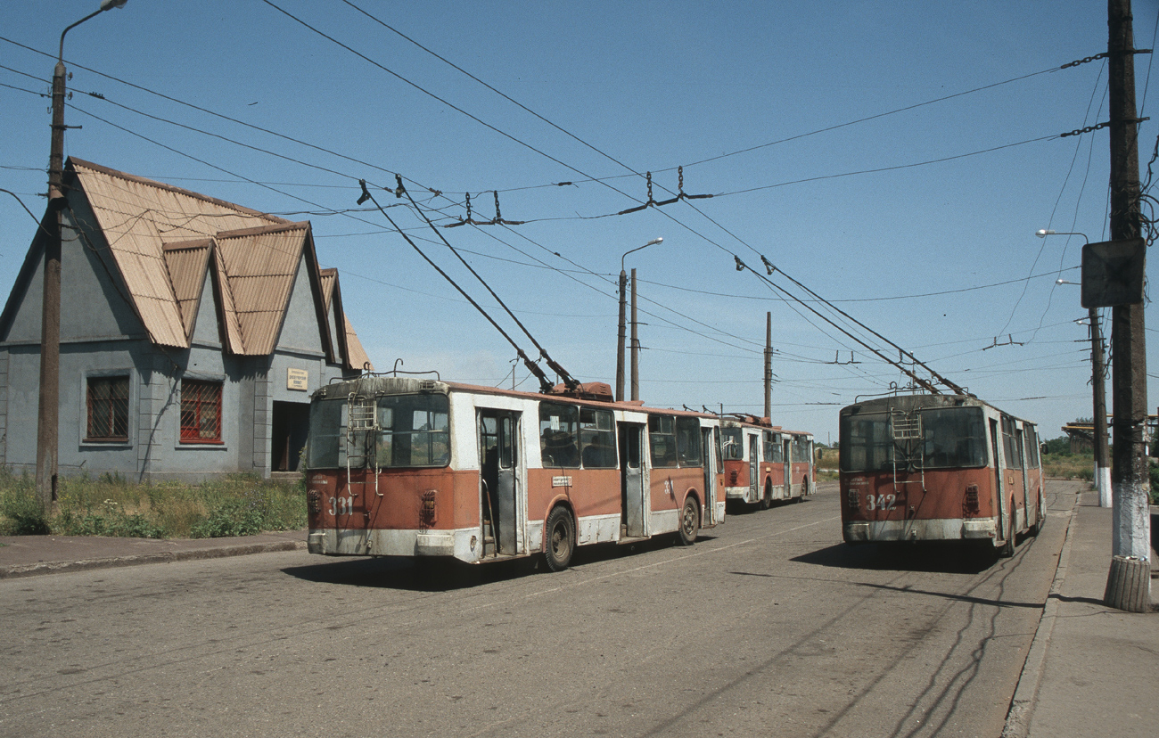 Алчевск, ЗиУ-682В-012 [В0А] № 331; Алчевск, ЗиУ-682В-012 [В0А] № 342