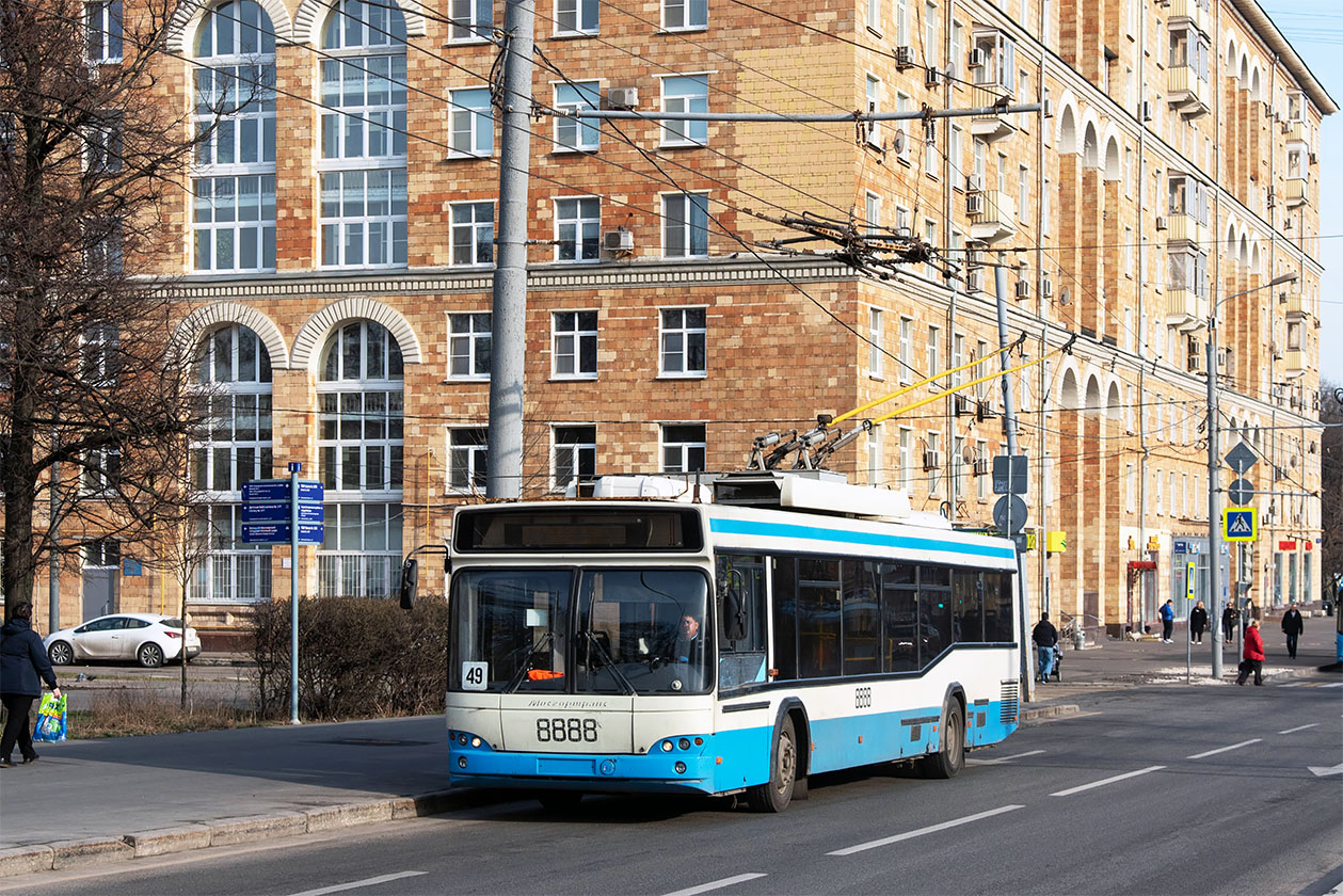 Москва, СВАРЗ-МАЗ-6235.00 № 8888