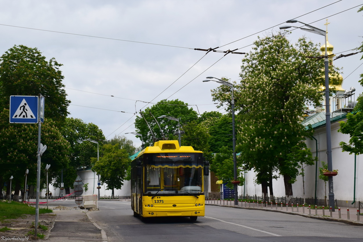 Киев, Богдан Т70110 № 1375