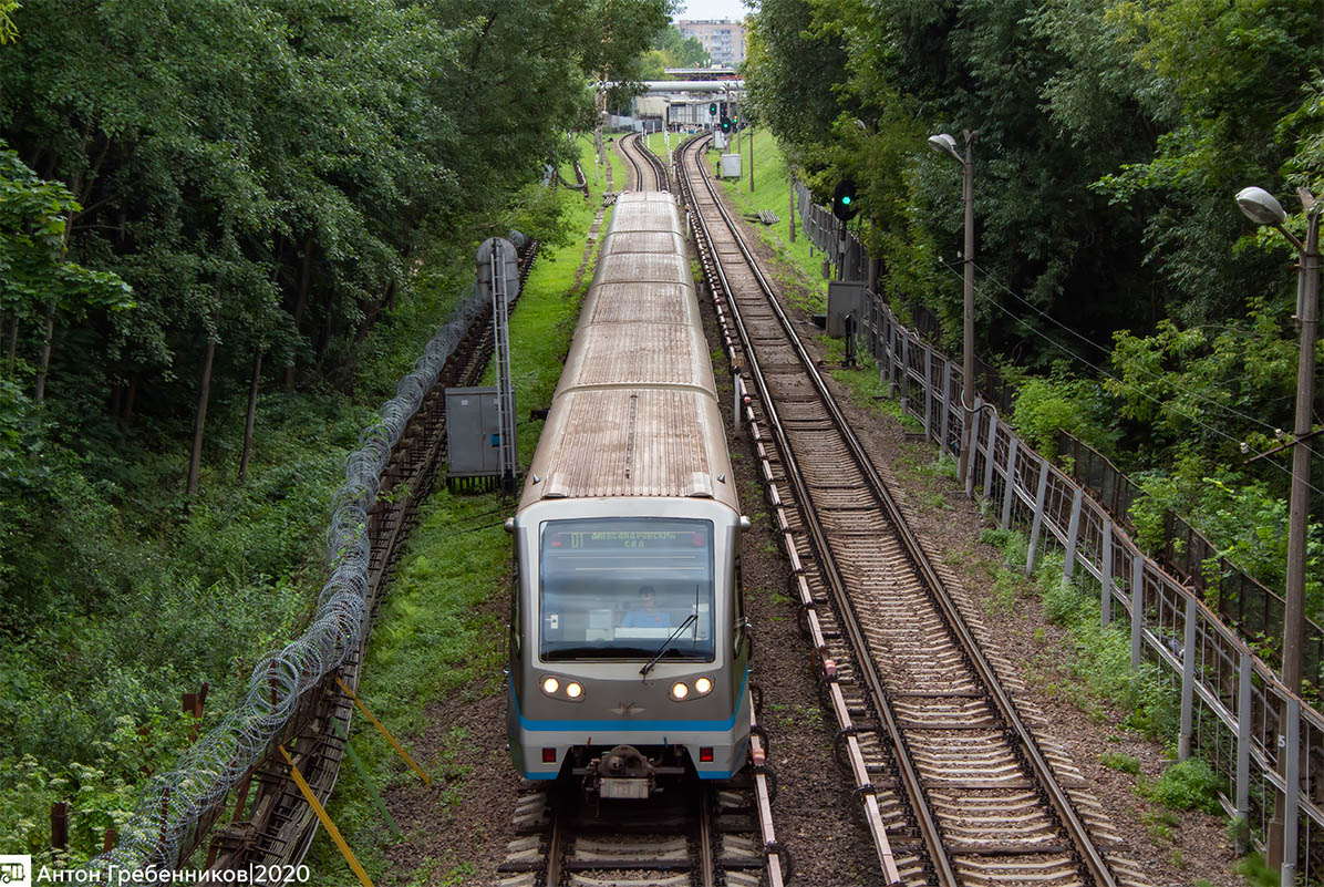Москва, 81-740.1 «Русич» № 0032