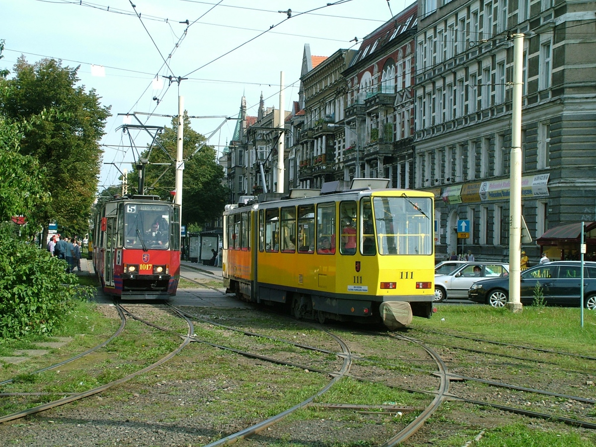 Щецин, Konstal 105Na № 1017; Щецин, Tatra KT4DtM № 111