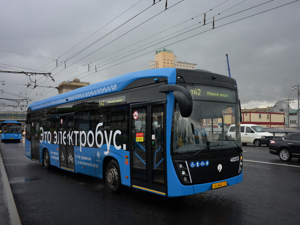 Масква, КАМАЗ-6282 № 410313