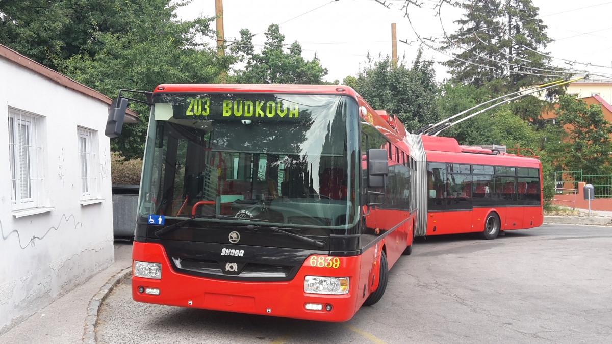 Братислава, Škoda 31Tr SOR № 6839