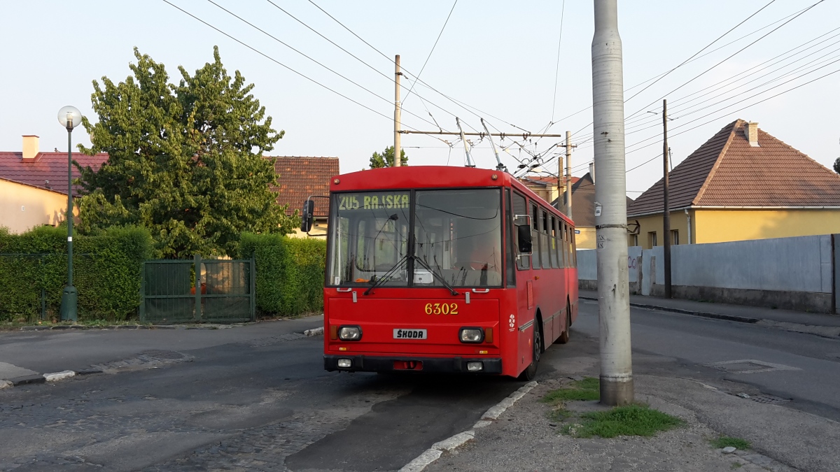 Братислава, Škoda 14Tr10/6 № 6302