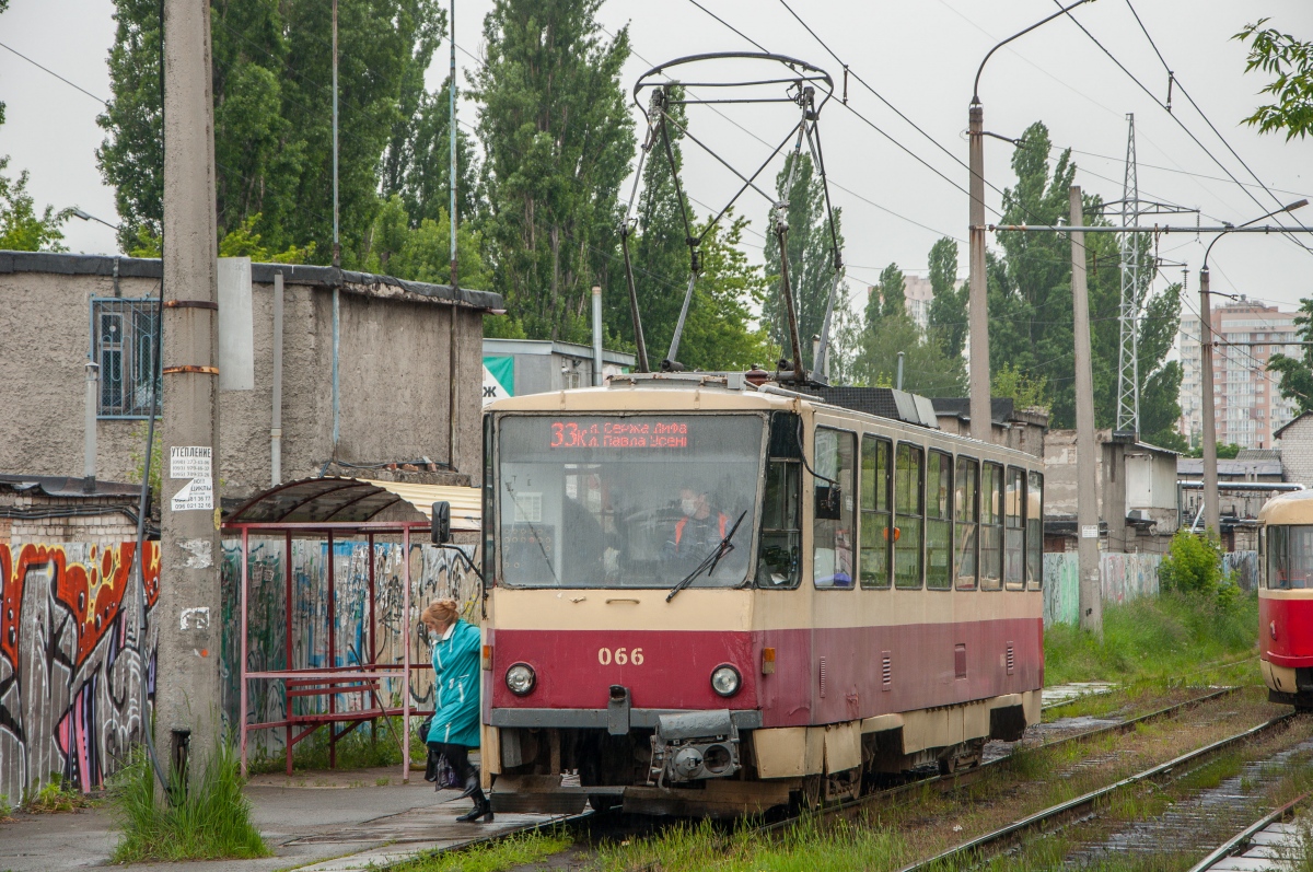 Киев, Tatra T6B5SU № 066