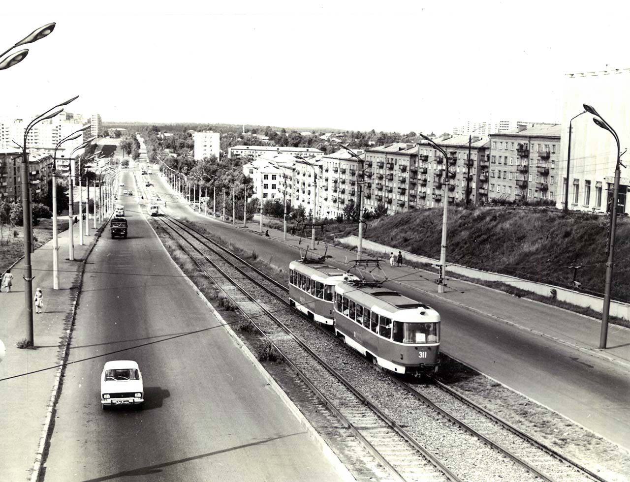 Ижевск, Tatra T3SU № 310; Ижевск, Tatra T3SU № 311