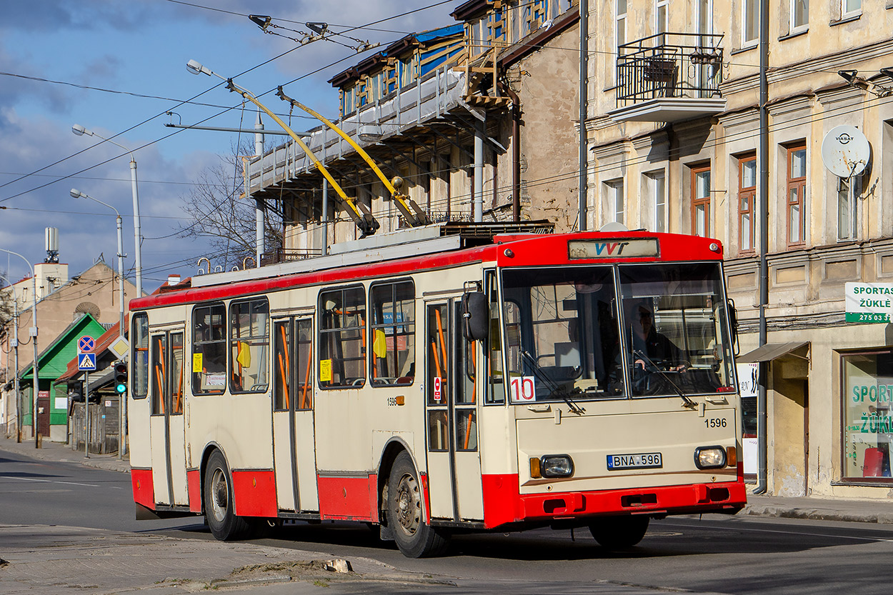 Вильнюс, Škoda 14Tr13/6 № 1596 Вильнюс, Škoda 14Tr13/6 № 1596