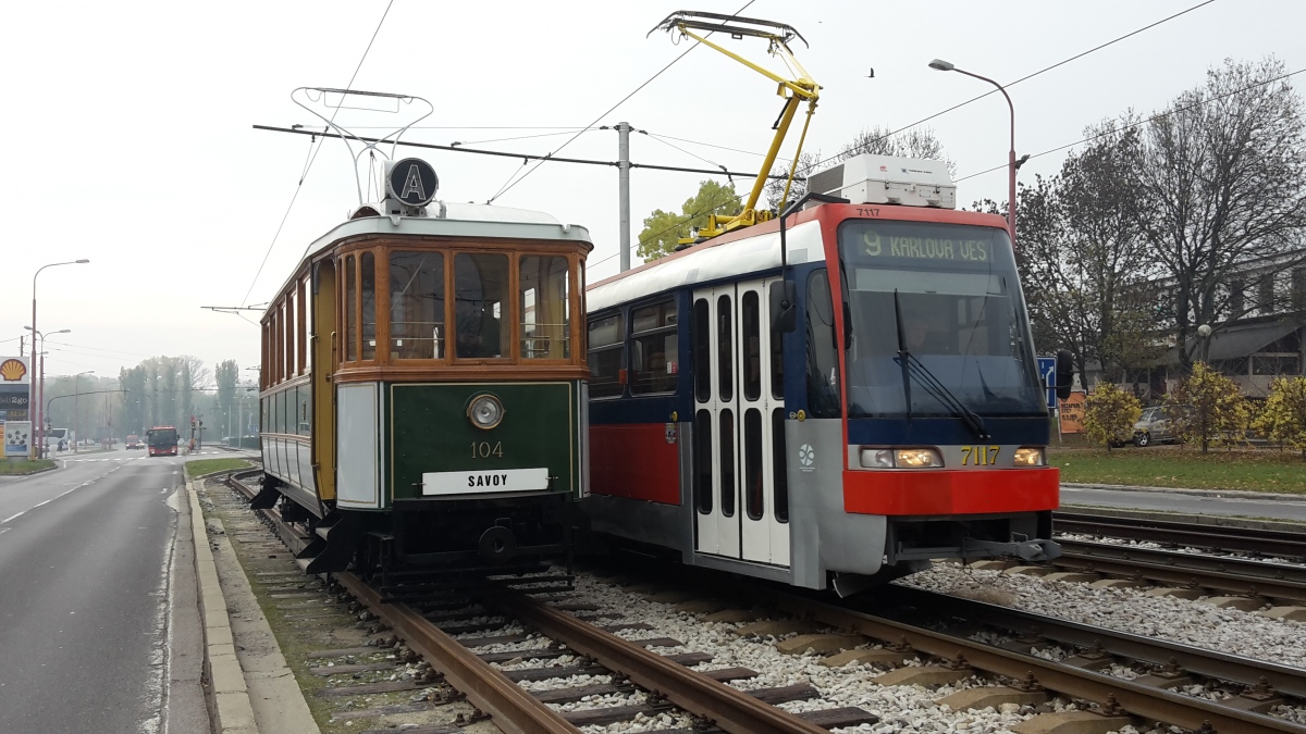 Братислава, Ganz II типа I серии моторный № 104; Братислава, Tatra K2S № 7117