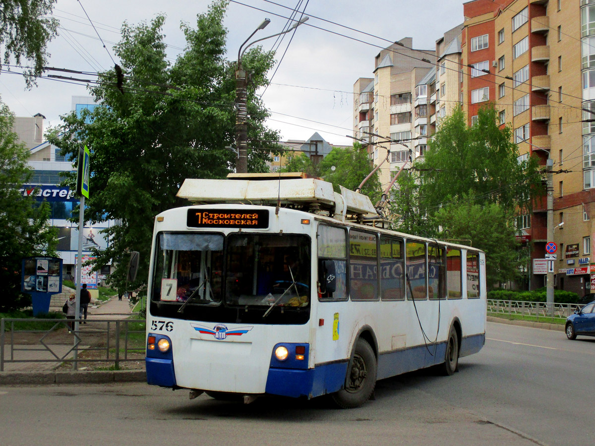 Киров, ЗиУ-682 КР Иваново № 576