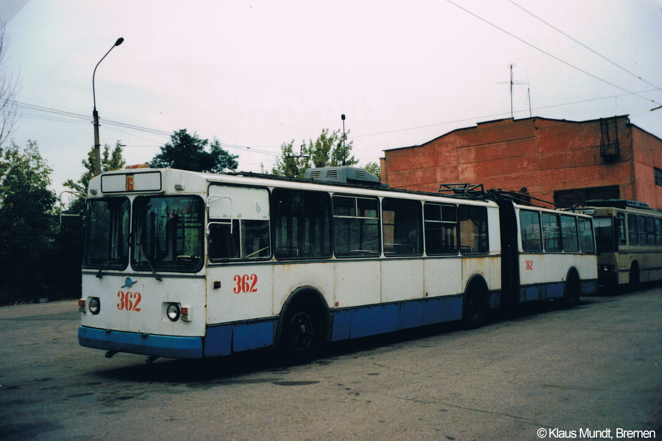 Alchevsk, ZiU-683B [B00] № 362; Alchevsk — Old photos: Shots by foreign photographers