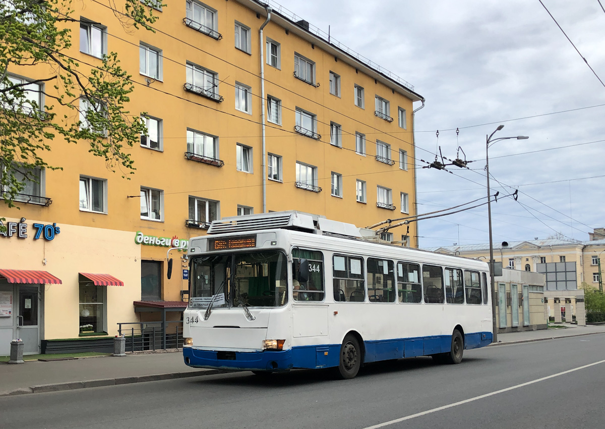 Petrozavodsk, LiAZ-5280 (VZTM) Br. 344