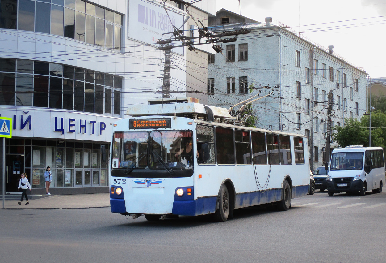 Киров, ЗиУ-682 КР Иваново № 578