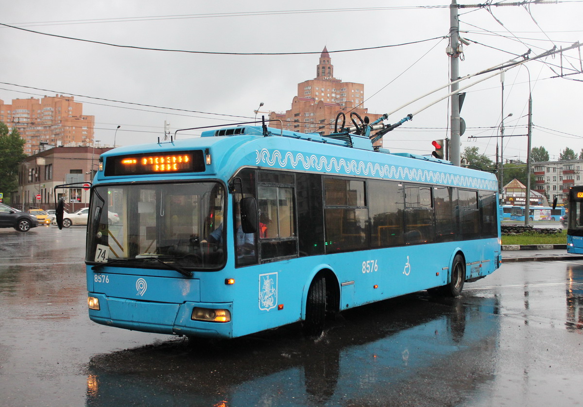 Москва, БКМ 321 № 8576