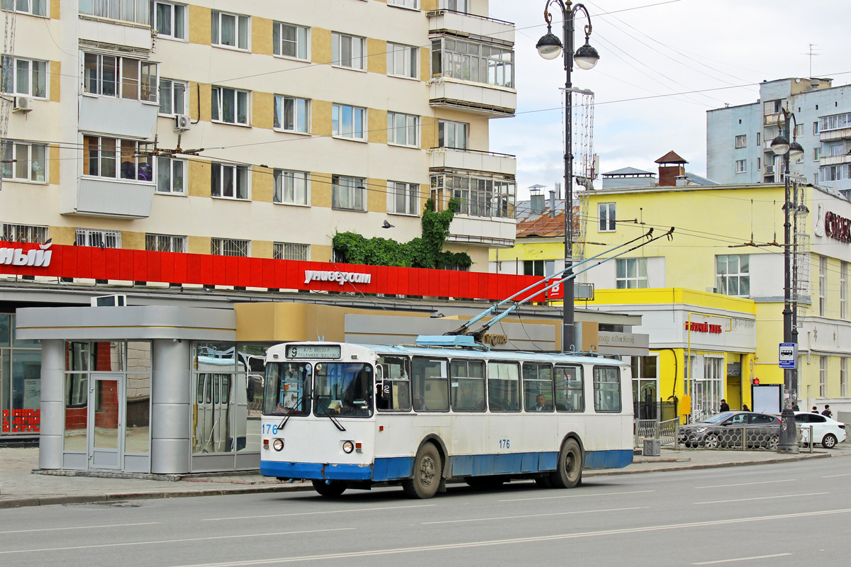 Екатеринбург, ЗиУ-682Г [Г00] № 176