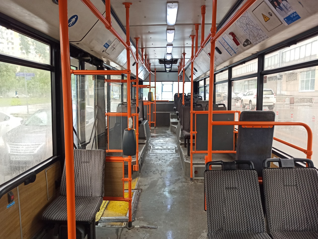 Москва, СВАРЗ-МАЗ-6235.00 № 8862