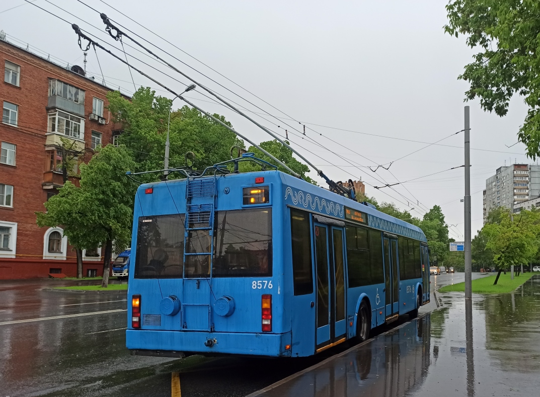 Москва, БКМ 321 № 8576